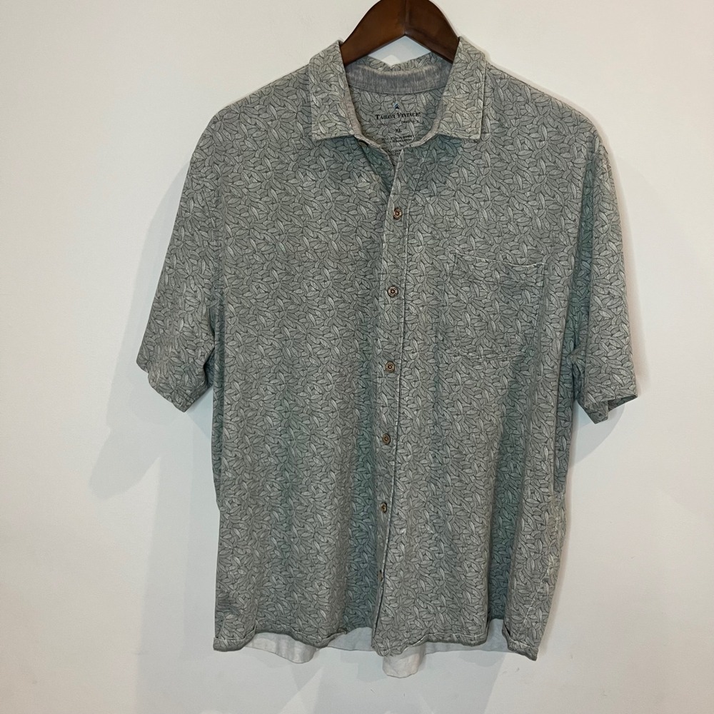 Tailor Vintage Mens XL Grey Leaf Print Short Sleeve Button Down Shirt Stretch